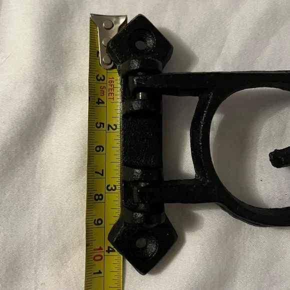 Cast Iron Cantilevered Swivel Decor Hook - Picture 7 of 8